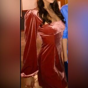 Playful Forever 21 Pink Velvet Long Sleeve Dress